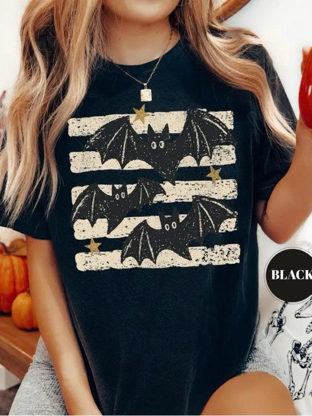 Black Halloween Bat Graphic Tee - Picture 1 of 2